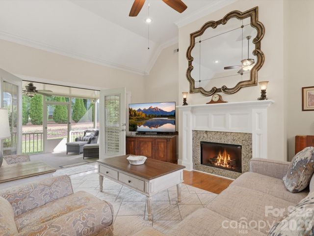 2106 Brookberry Lane, Gastonia, NC 28056