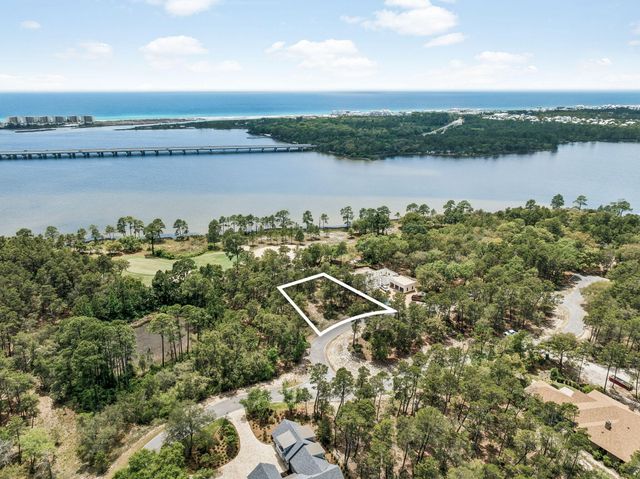 1506 Los Ninos Circle, Panama City Beach, FL 32413
