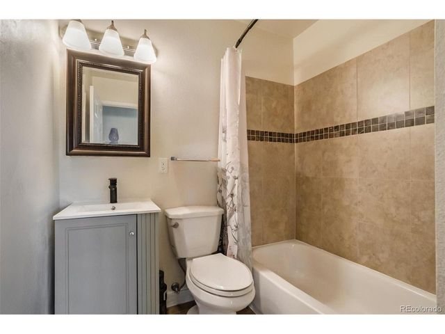 10250 W 65th Ave, Arvada, CO 80004