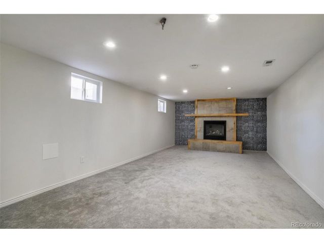 10250 W 65th Ave, Arvada, CO 80004