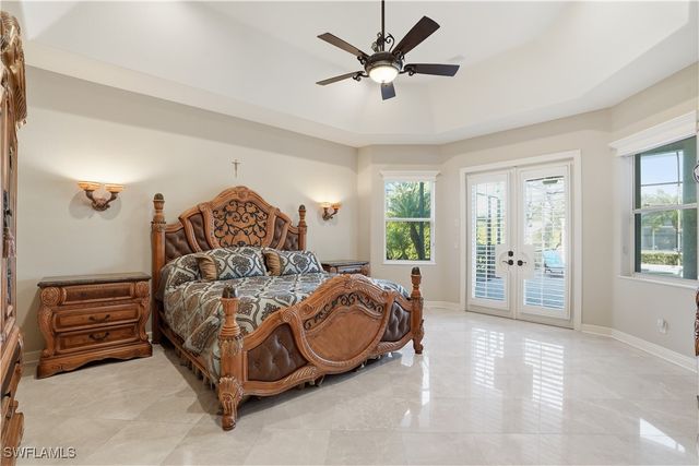 462 Terra Vista CT, Naples, FL 34119