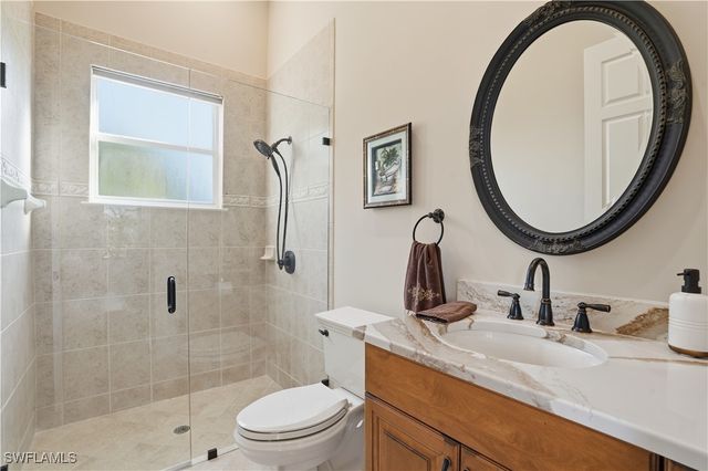 462 Terra Vista CT, Naples, FL 34119