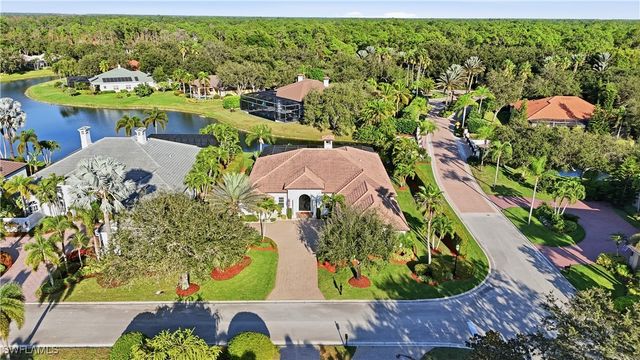 462 Terra Vista CT, Naples, FL 34119