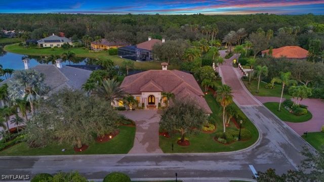 462 Terra Vista CT, Naples, FL 34119