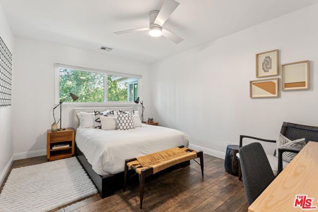 5117 Lubao Avenue, Woodland Hills (los Angeles), CA 91364