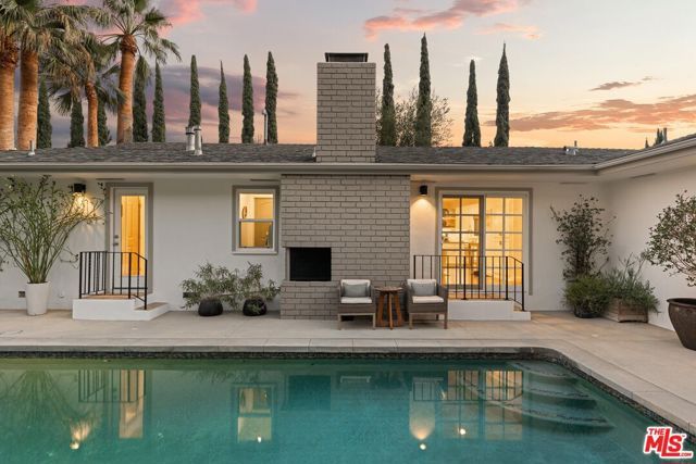 5117 Lubao Avenue, Woodland Hills (los Angeles), CA 91364