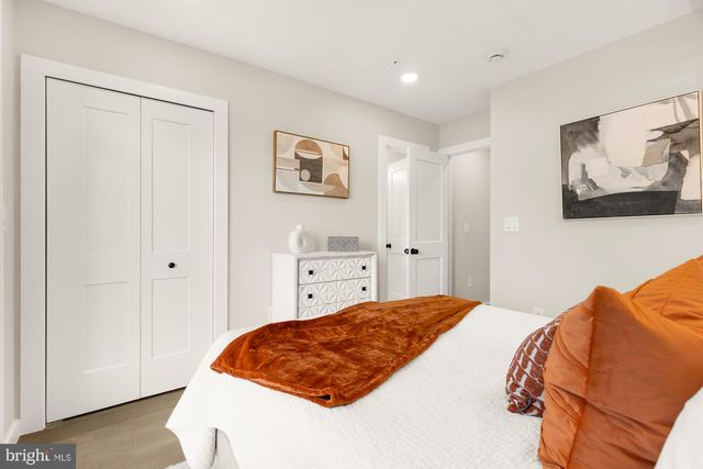 2639 41st St NW Apt 3, Washington, DC 20007