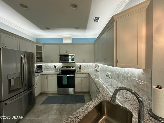 811 Margaritaville Avenue, Daytona Beach, FL 32124