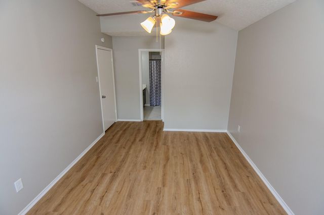 9127 Autumnsong Drive, Houston, TX 77064
