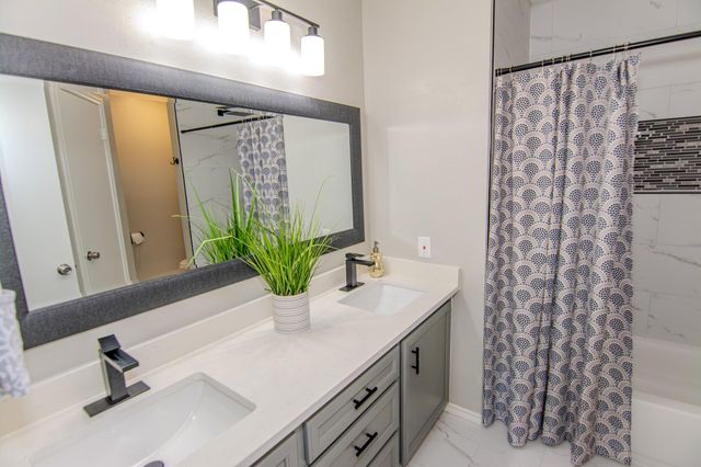 9127 Autumnsong Drive, Houston, TX 77064