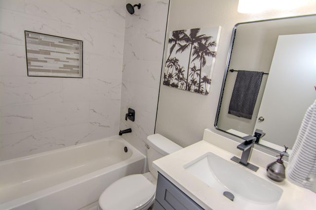 9127 Autumnsong Drive, Houston, TX 77064