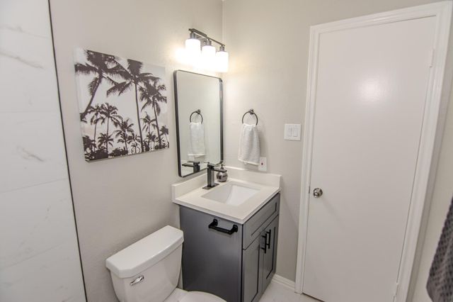 9127 Autumnsong Drive, Houston, TX 77064