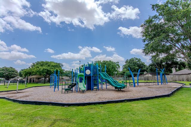 9127 Autumnsong Drive, Houston, TX 77064