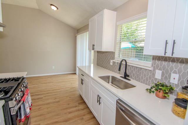 9127 Autumnsong Drive, Houston, TX 77064