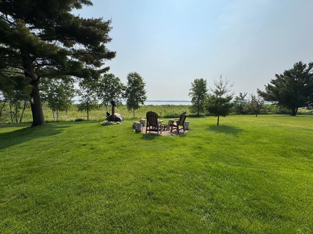 11298 Portside Court NW, Walker, MN 56484