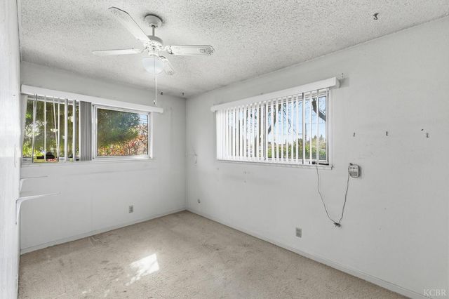 606 N Winery Avenue, Fresno, CA 93727