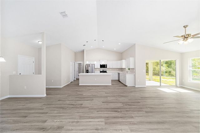 8256 SW 134TH AVENUE, Dunnellon, FL 34432