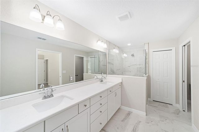 8256 SW 134TH AVENUE, Dunnellon, FL 34432