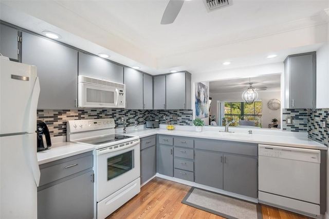 2700 NEBRASKA AVENUE 5-203, Palm Harbor, FL 34684