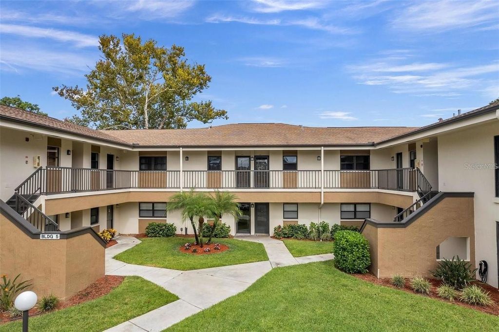 2700 NEBRASKA AVENUE 5-203, Palm Harbor, FL 34684
