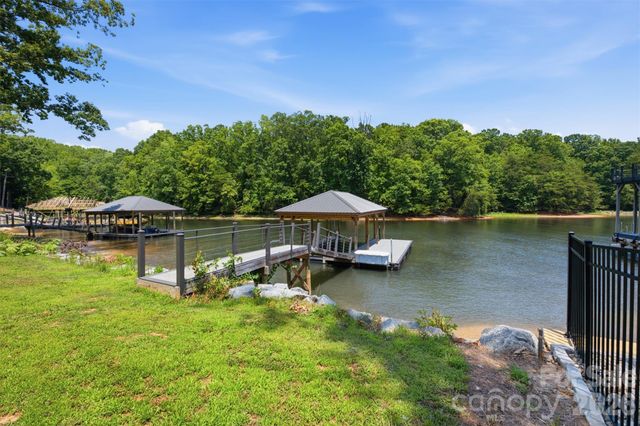 4232 Sigmon Cove Lane, Terrell, NC 28682