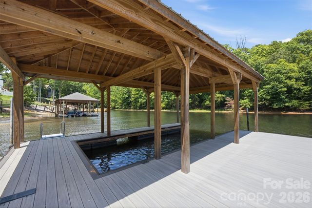 4232 Sigmon Cove Lane, Terrell, NC 28682