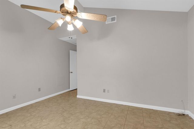 1 April Village, Montgomery, TX 77356
