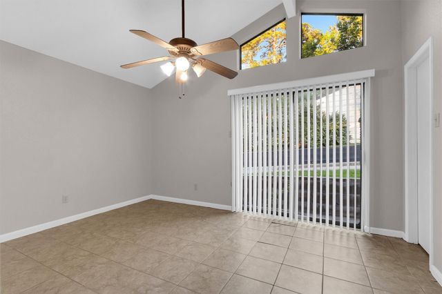 1 April Village, Montgomery, TX 77356
