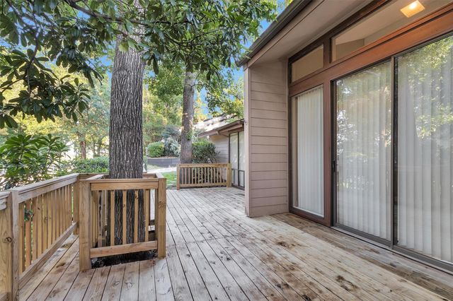 1 April Village, Montgomery, TX 77356