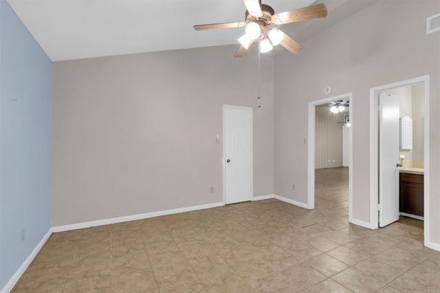 1 April Village, Montgomery, TX 77356