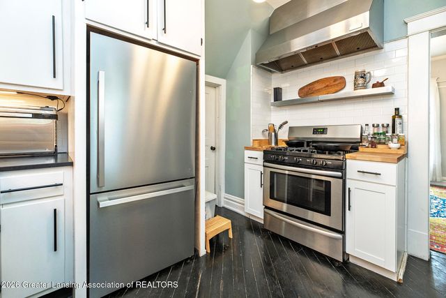 213 S Bingham Street, Lansing, MI 48912