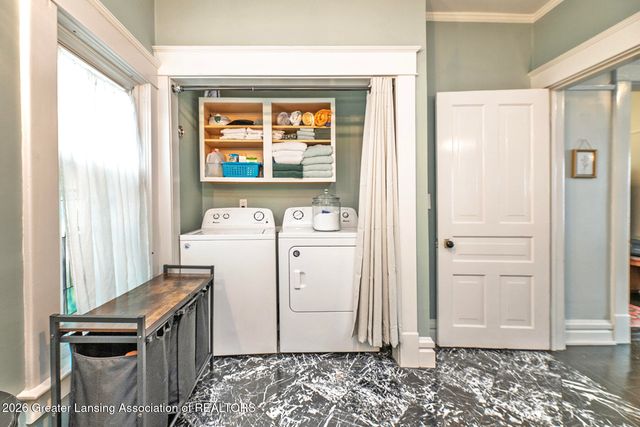 213 S Bingham Street, Lansing, MI 48912