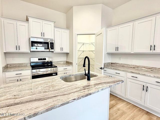 14930 Fritz Circle, Gulfport, MS 39503