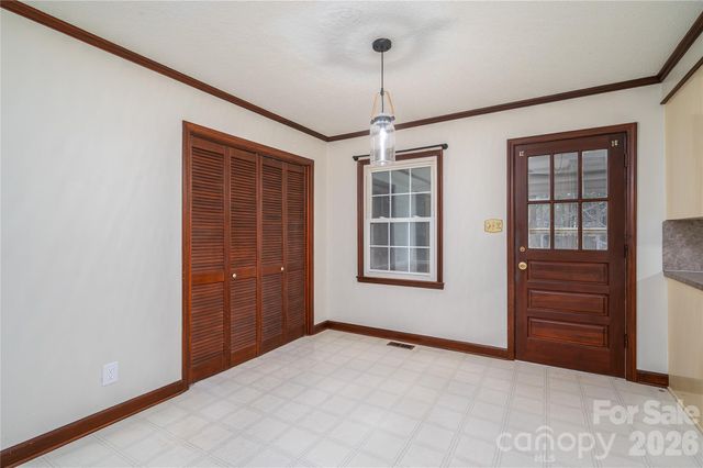 225 Dogwood Drive, Mount Holly, NC 28120