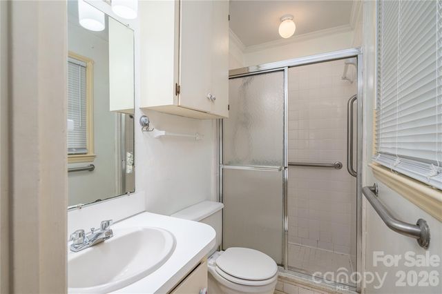 225 Dogwood Drive, Mount Holly, NC 28120