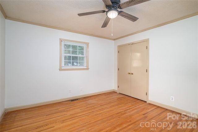 225 Dogwood Drive, Mount Holly, NC 28120