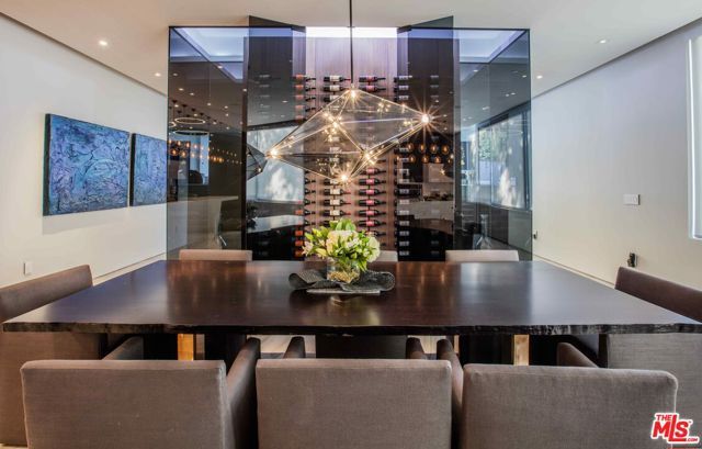 2210 Bowmont Drive, Beverly Hills, CA 90210