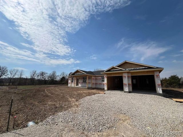 22835 Patton Lane, Lebanon, MO 65536