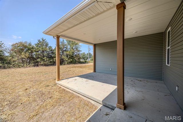 22835 Patton Lane, Lebanon, MO 65536