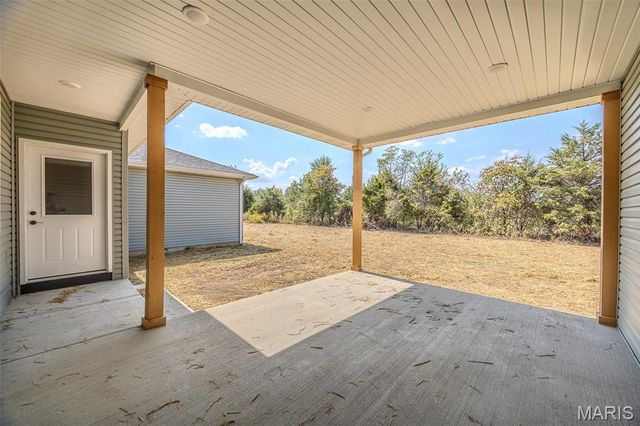 22835 Patton Lane, Lebanon, MO 65536