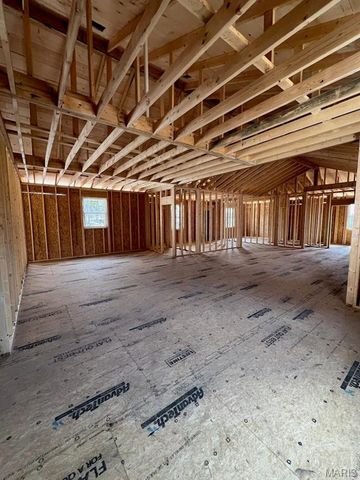 22835 Patton Lane, Lebanon, MO 65536