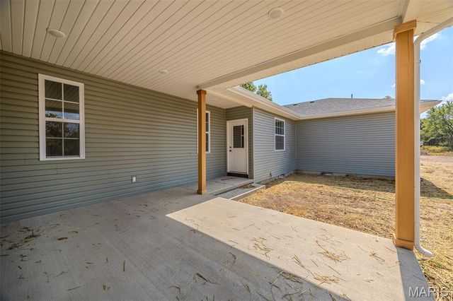 22835 Patton Lane, Lebanon, MO 65536