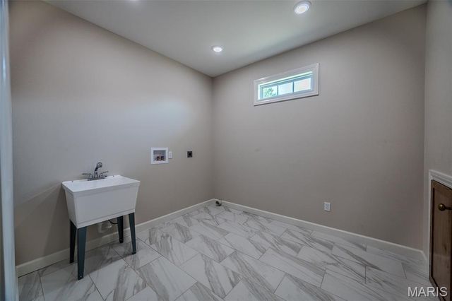 22835 Patton Lane, Lebanon, MO 65536