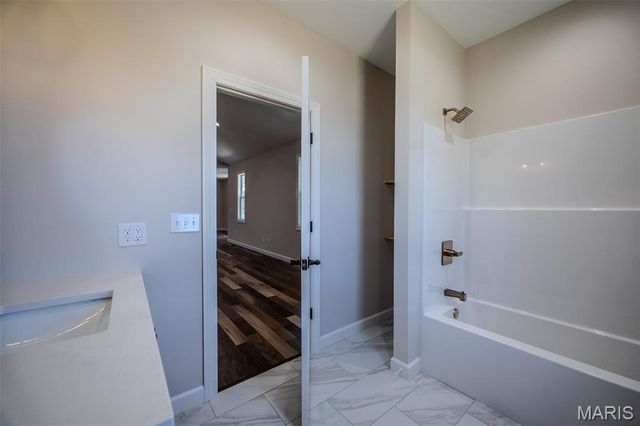 22835 Patton Lane, Lebanon, MO 65536