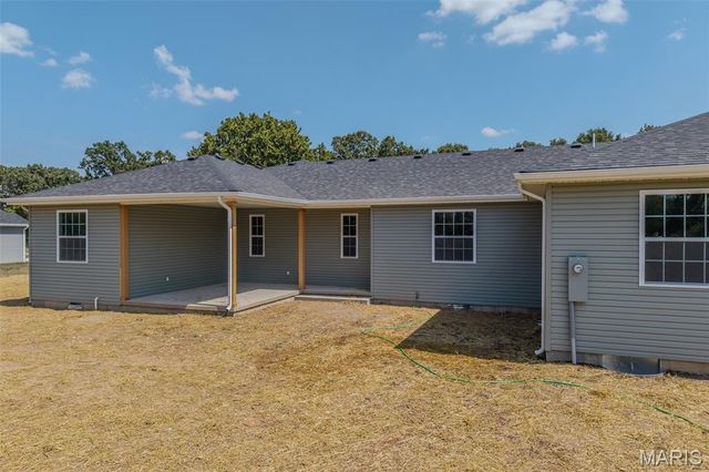 22835 Patton Lane, Lebanon, MO 65536