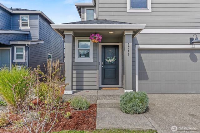 1715 W 14th Street, La Center, WA 98629