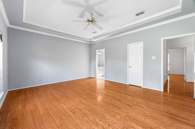 6404 Lansdowne Court, Granbury, TX 76049