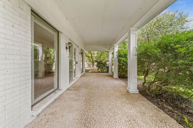 6404 Lansdowne Court, Granbury, TX 76049
