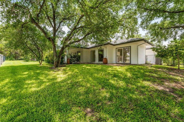 6404 Lansdowne Court, Granbury, TX 76049