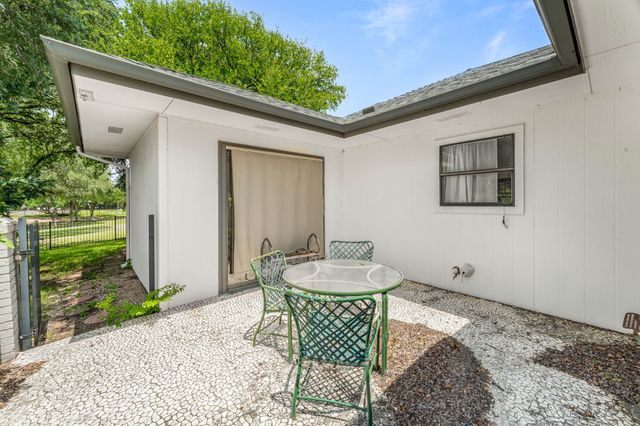 6404 Lansdowne Court, Granbury, TX 76049